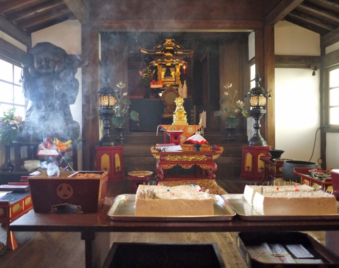 Needles in a bed of tofu for harikuyou