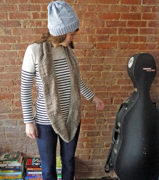 Behind the scenes as chez Saké Puppets